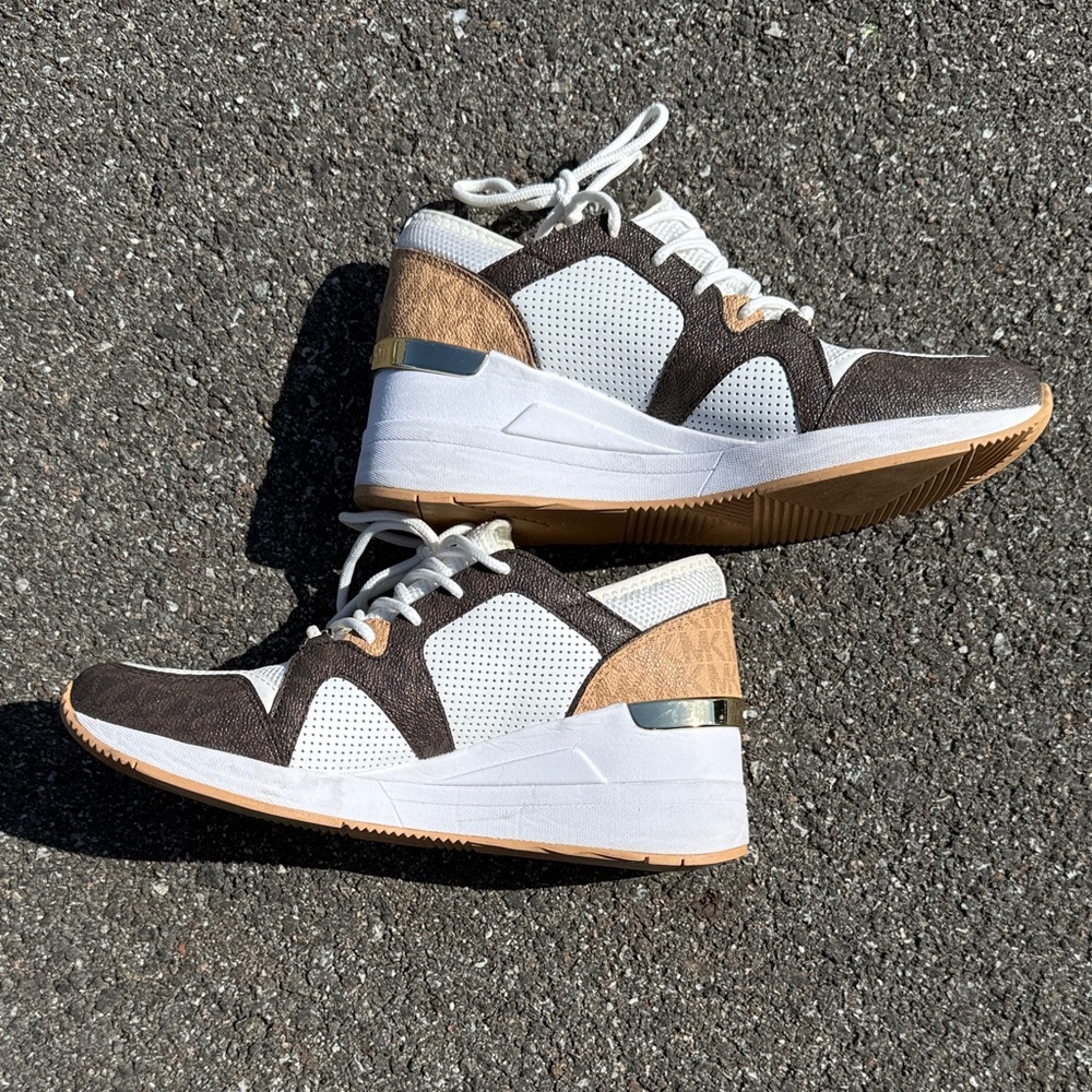 Michael Kors Wedge Sneakers** Bundle 5+ items and name your offer!!! 💖💞